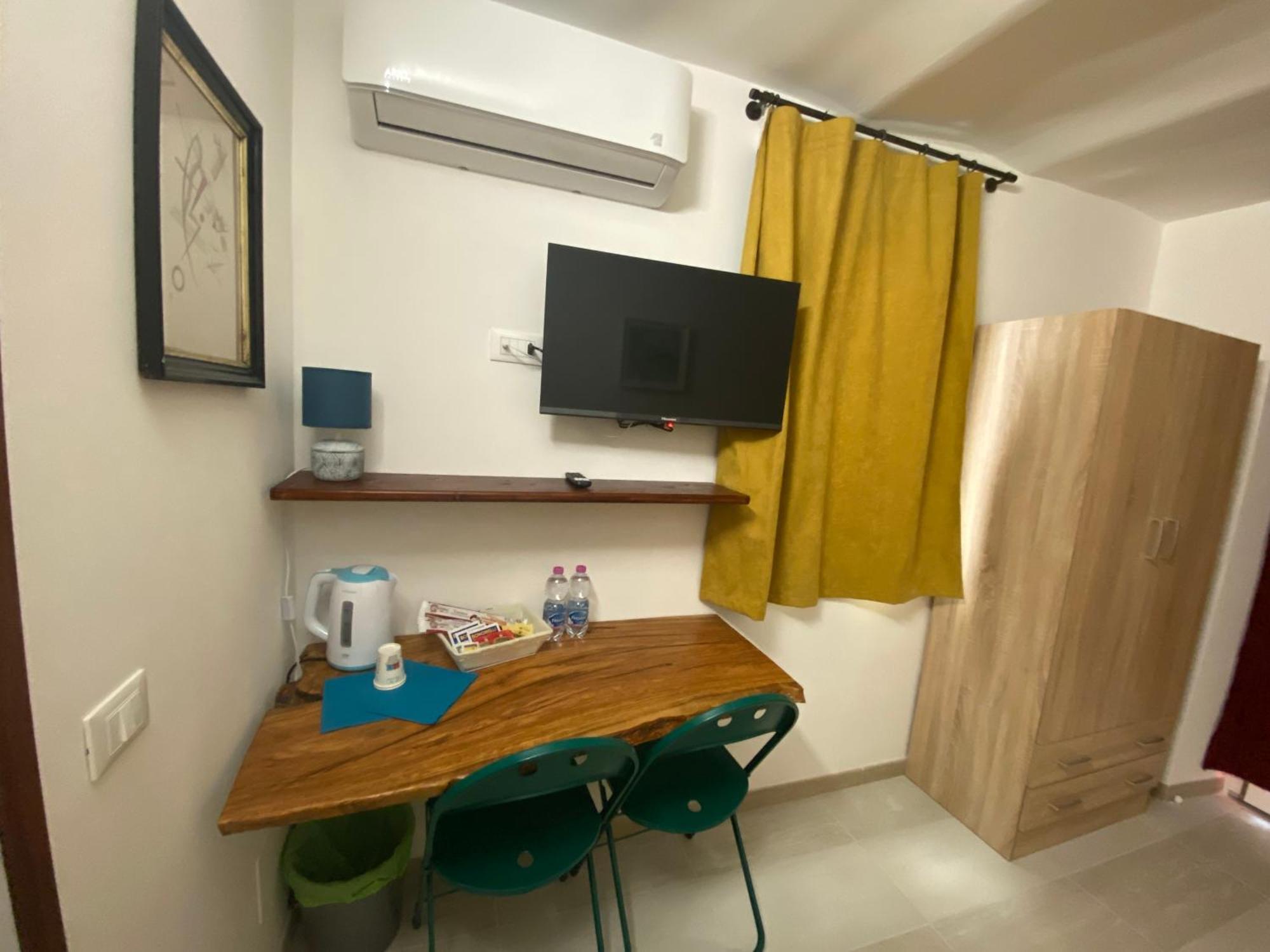 Touristhouse Monopoli 10 Bed & Breakfast Ngoại thất bức ảnh